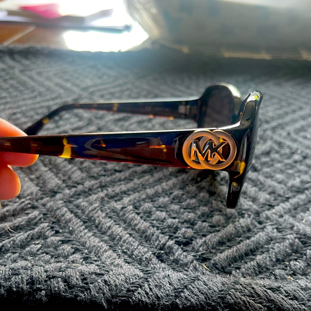 Women’s Micheal kors sunglasses